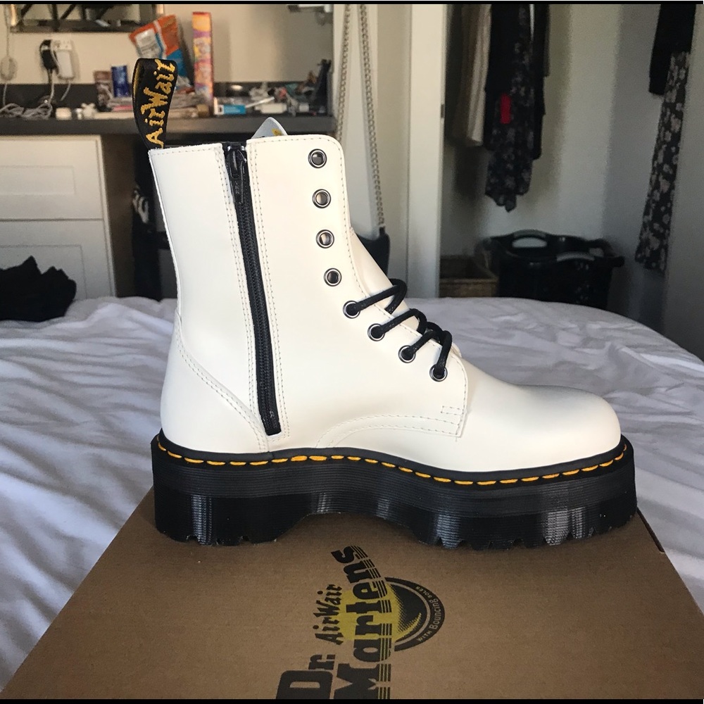 Dr. Martens - Jadon “White Polished Smooth” US9
